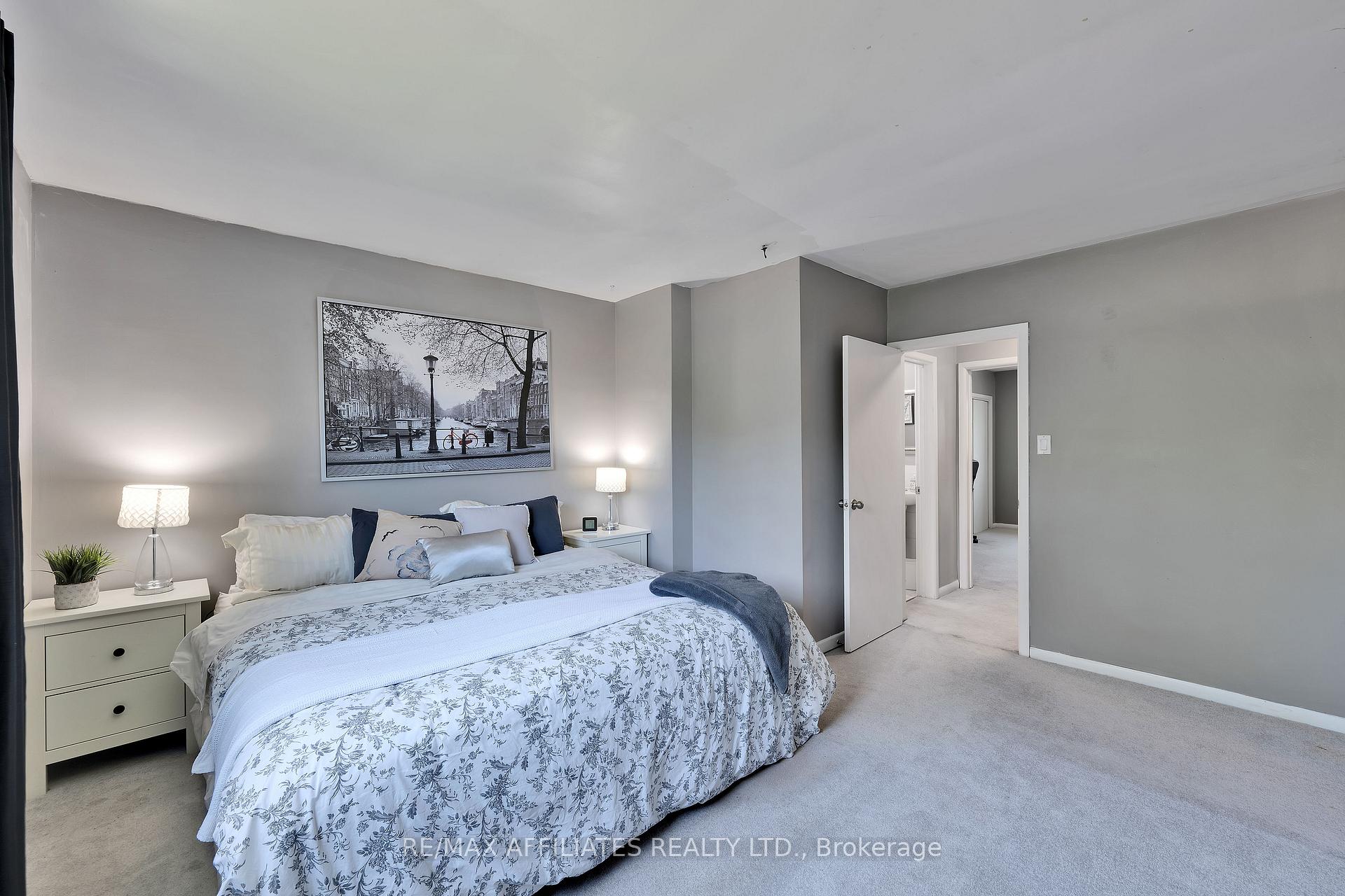 Photo 45 of 728 James Street W, Prescott — HOMEH