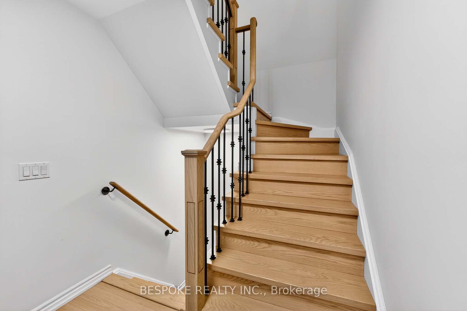 Photo 25 of 61 Nearco Crescent, Oshawa, Windfields — HOMEH