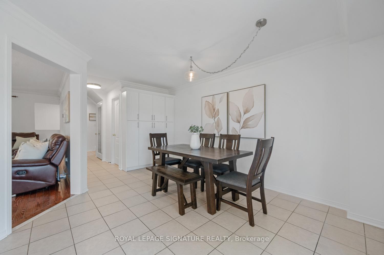 Photo 12 of 1132 Gossamer Drive, Pickering, Liverpool — HOMEH