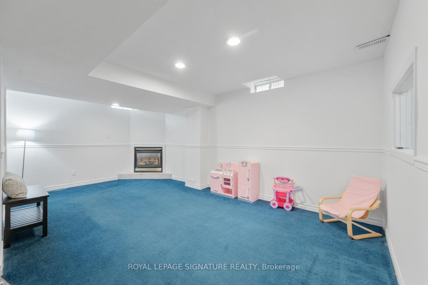 Photo 28 of 1132 Gossamer Drive, Pickering, Liverpool — HOMEH