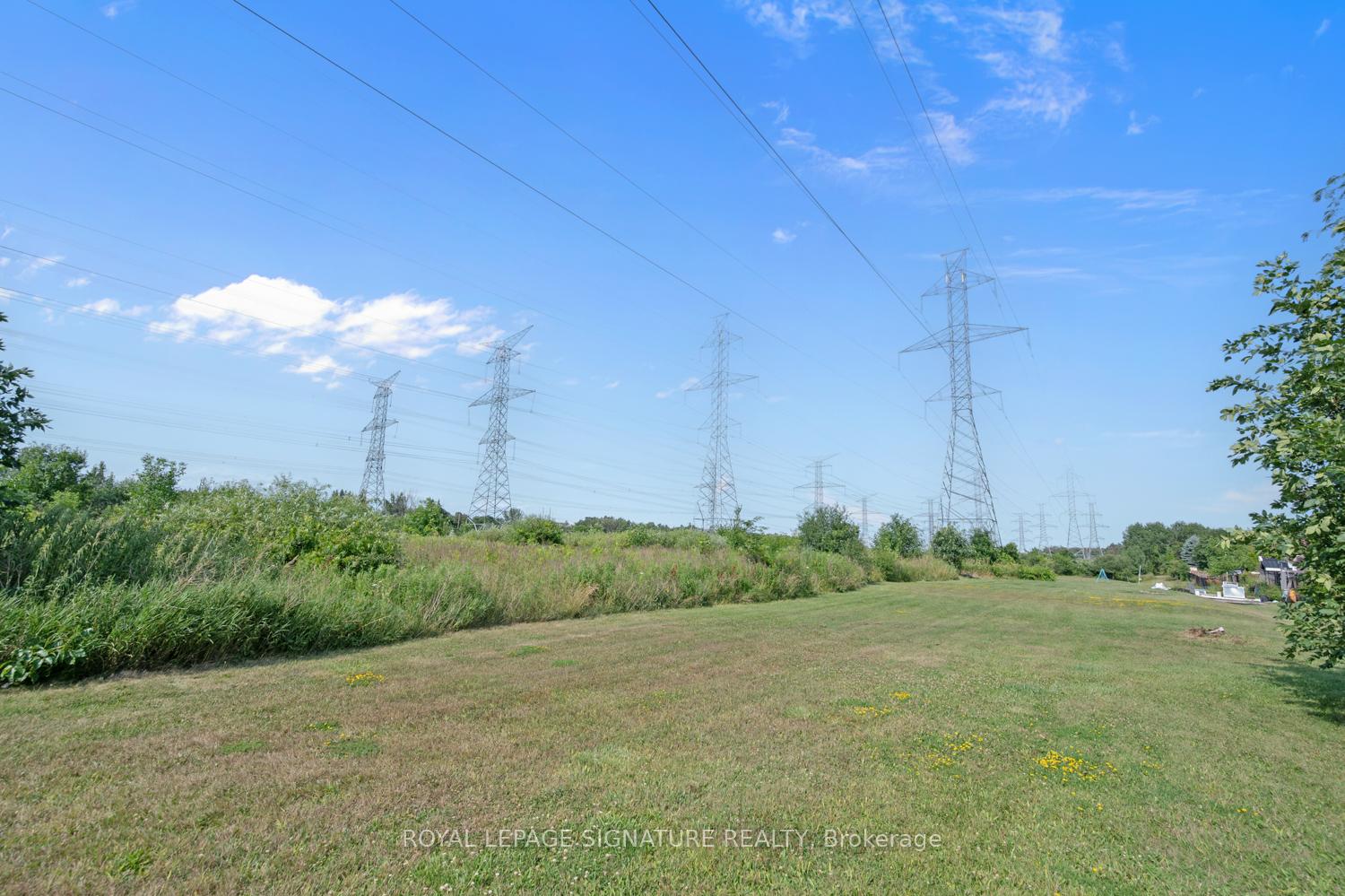 Photo 36 of 1132 Gossamer Drive, Pickering, Liverpool — HOMEH