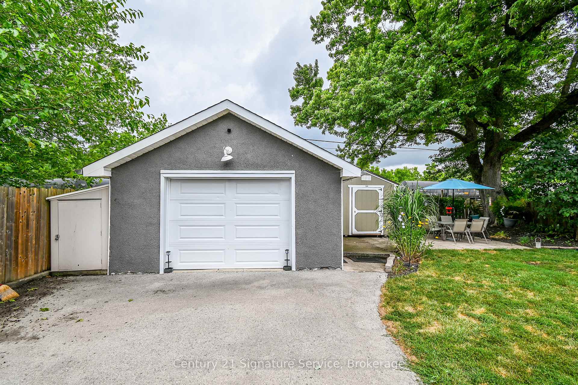 Photo 5 of 523 Clarence Street, Port Colborne, Sugarloaf — HOMEH
