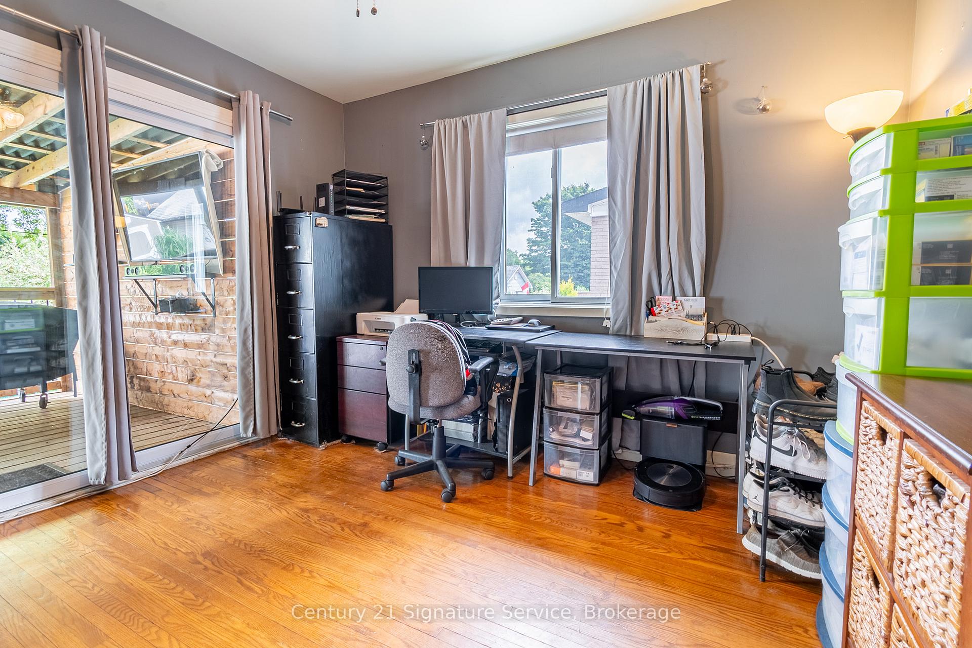 Photo 18 of 523 Clarence Street, Port Colborne, Sugarloaf — HOMEH