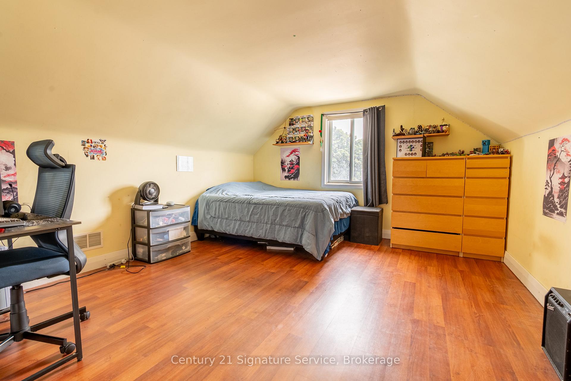 Photo 22 of 523 Clarence Street, Port Colborne, Sugarloaf — HOMEH