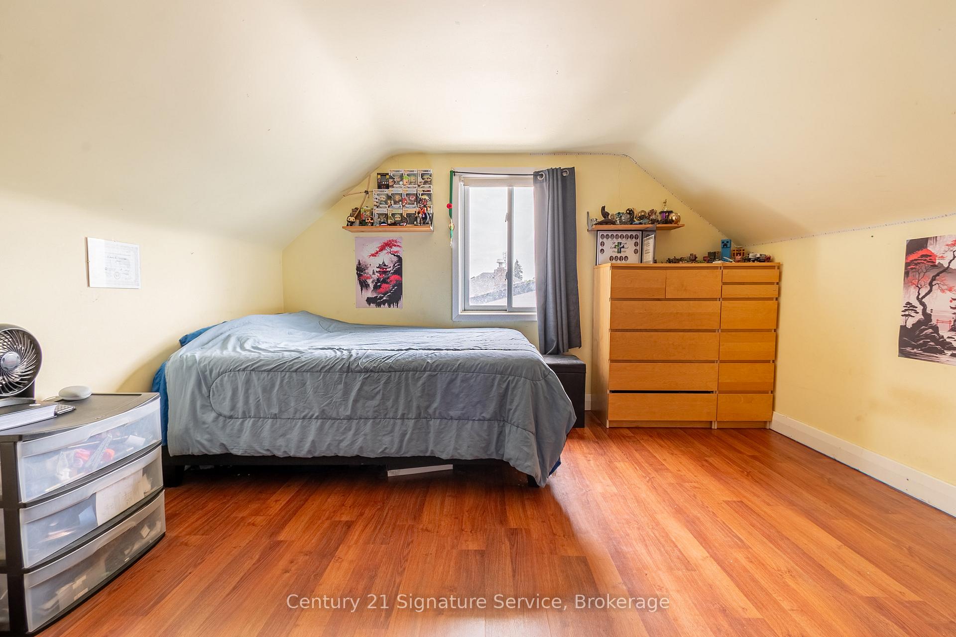 Photo 23 of 523 Clarence Street, Port Colborne, Sugarloaf — HOMEH