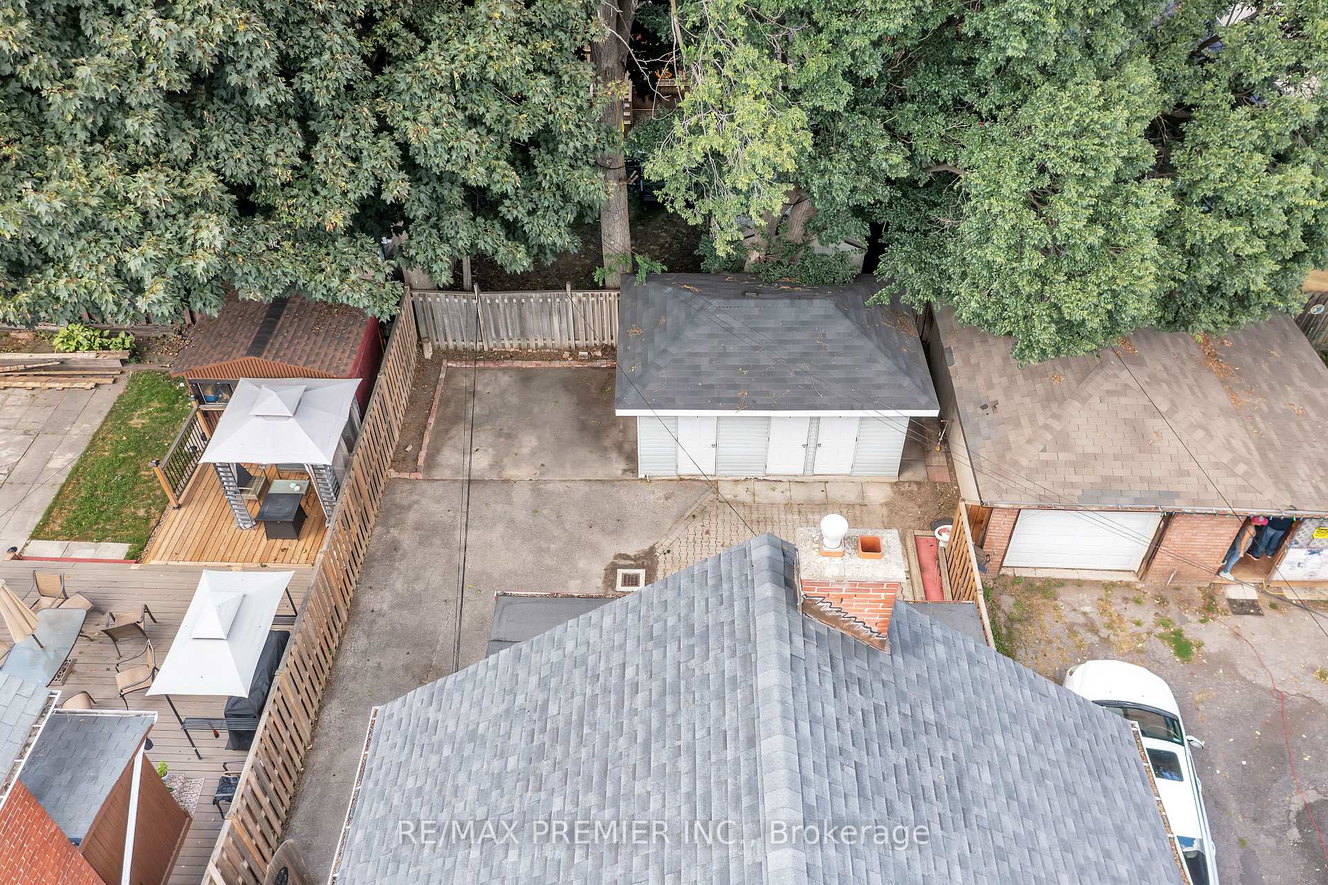 Photo 6 of 228 Bruce Street, Oshawa, Central — HOMEH
