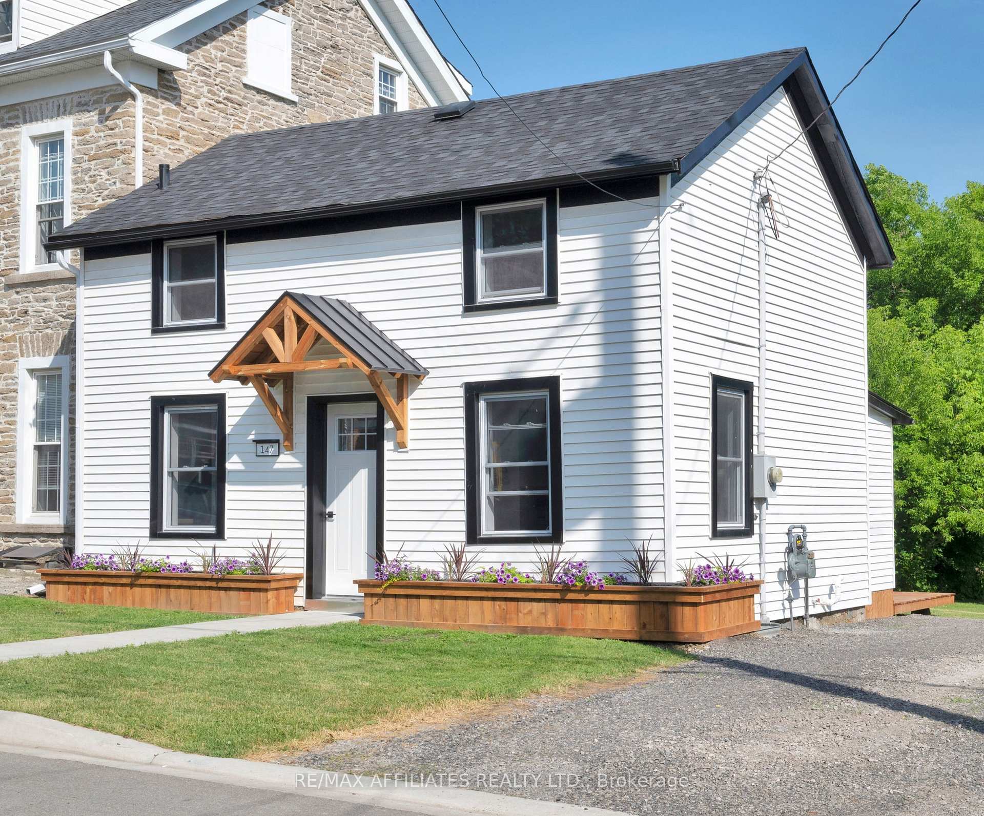 Photo 3 of 147 Dibble Street E, Prescott — HOMEH