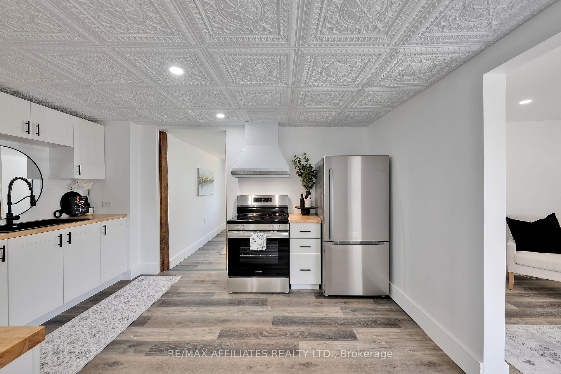 Photo 9 of 147 Dibble Street E, Prescott — HOMEH