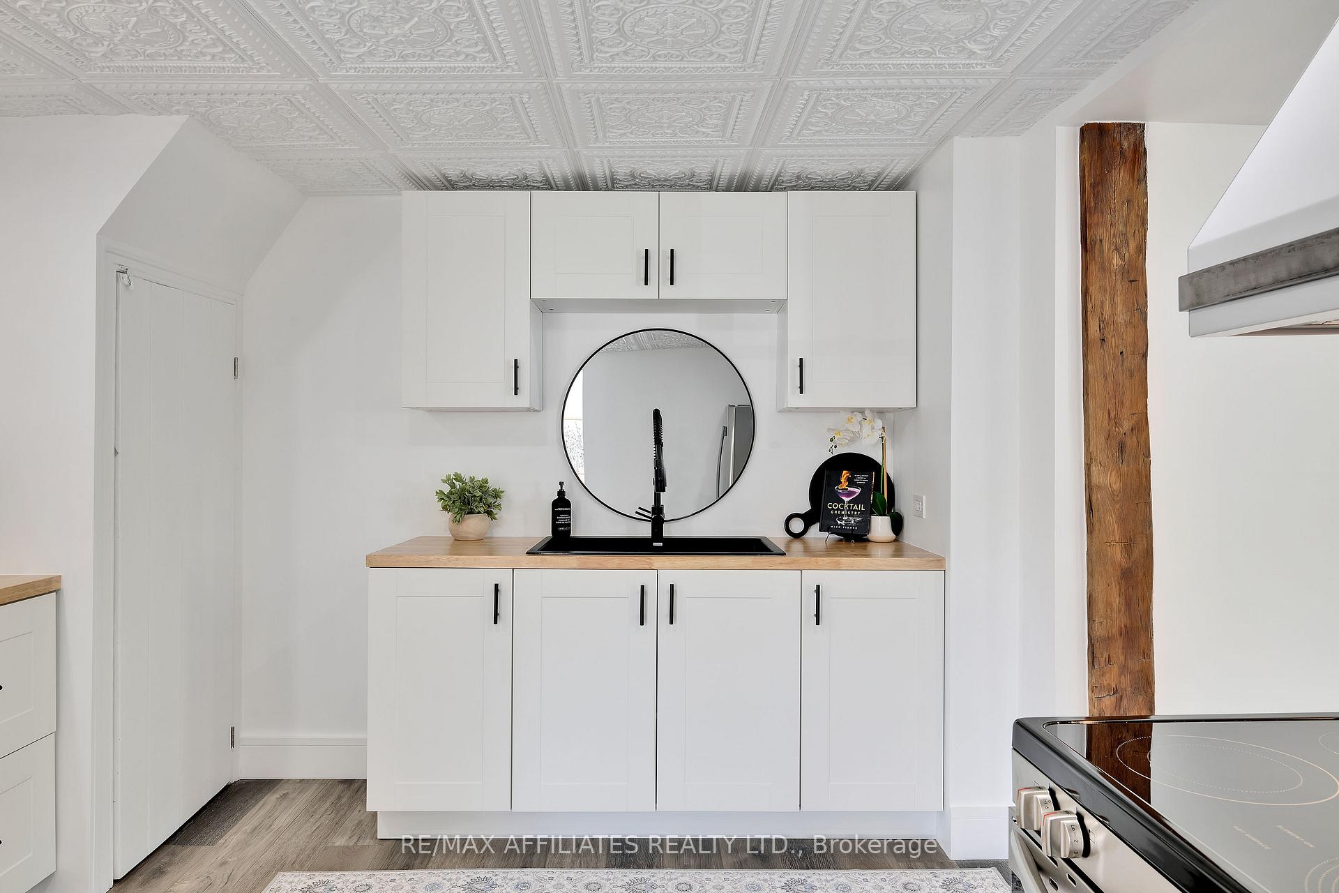 Photo 10 of 147 Dibble Street E, Prescott — HOMEH
