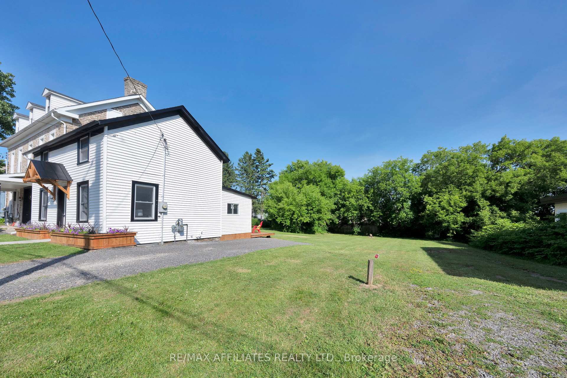 Photo 34 of 147 Dibble Street E, Prescott — HOMEH