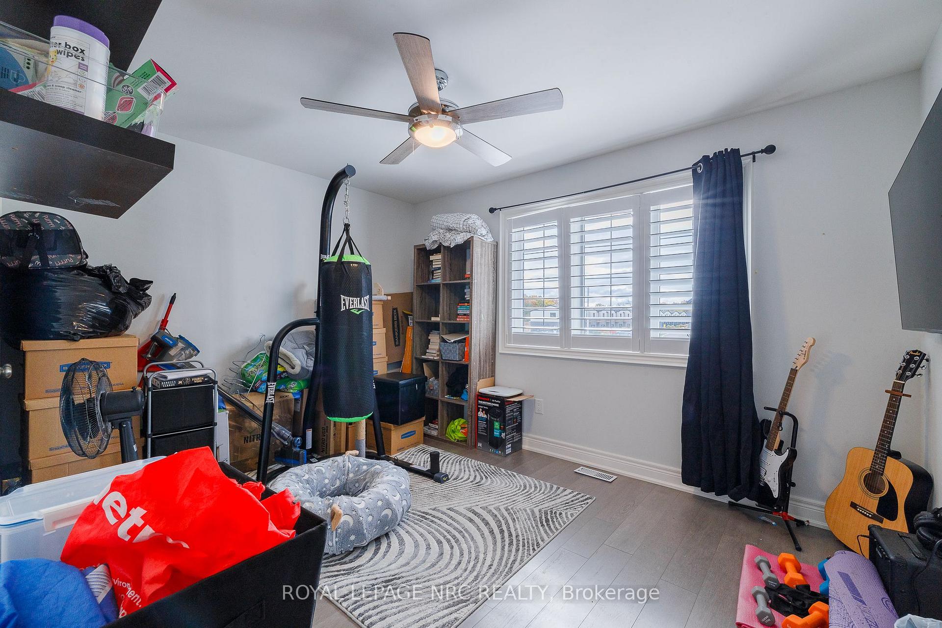 Photo 27 of 7126 Parsa Street, Niagara Falls, Brown — HOMEH