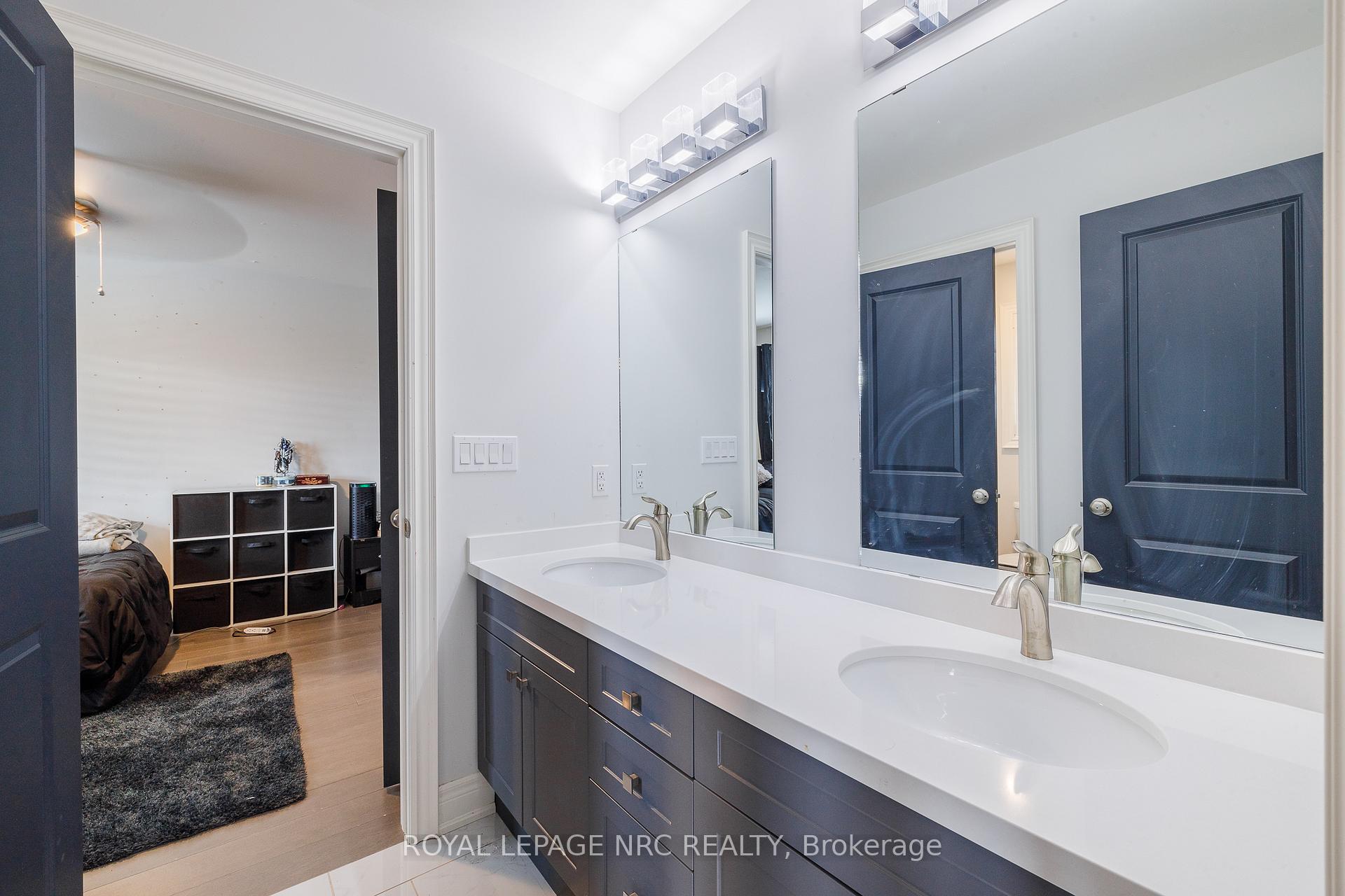 Photo 28 of 7126 Parsa Street, Niagara Falls, Brown — HOMEH