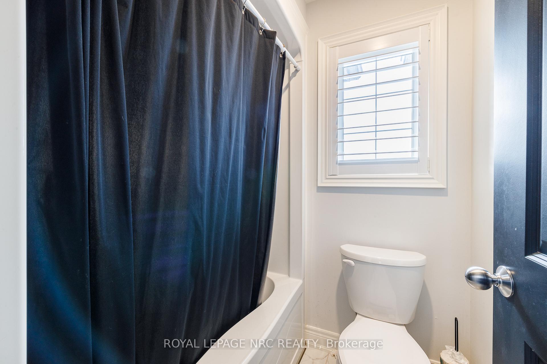 Photo 29 of 7126 Parsa Street, Niagara Falls, Brown — HOMEH