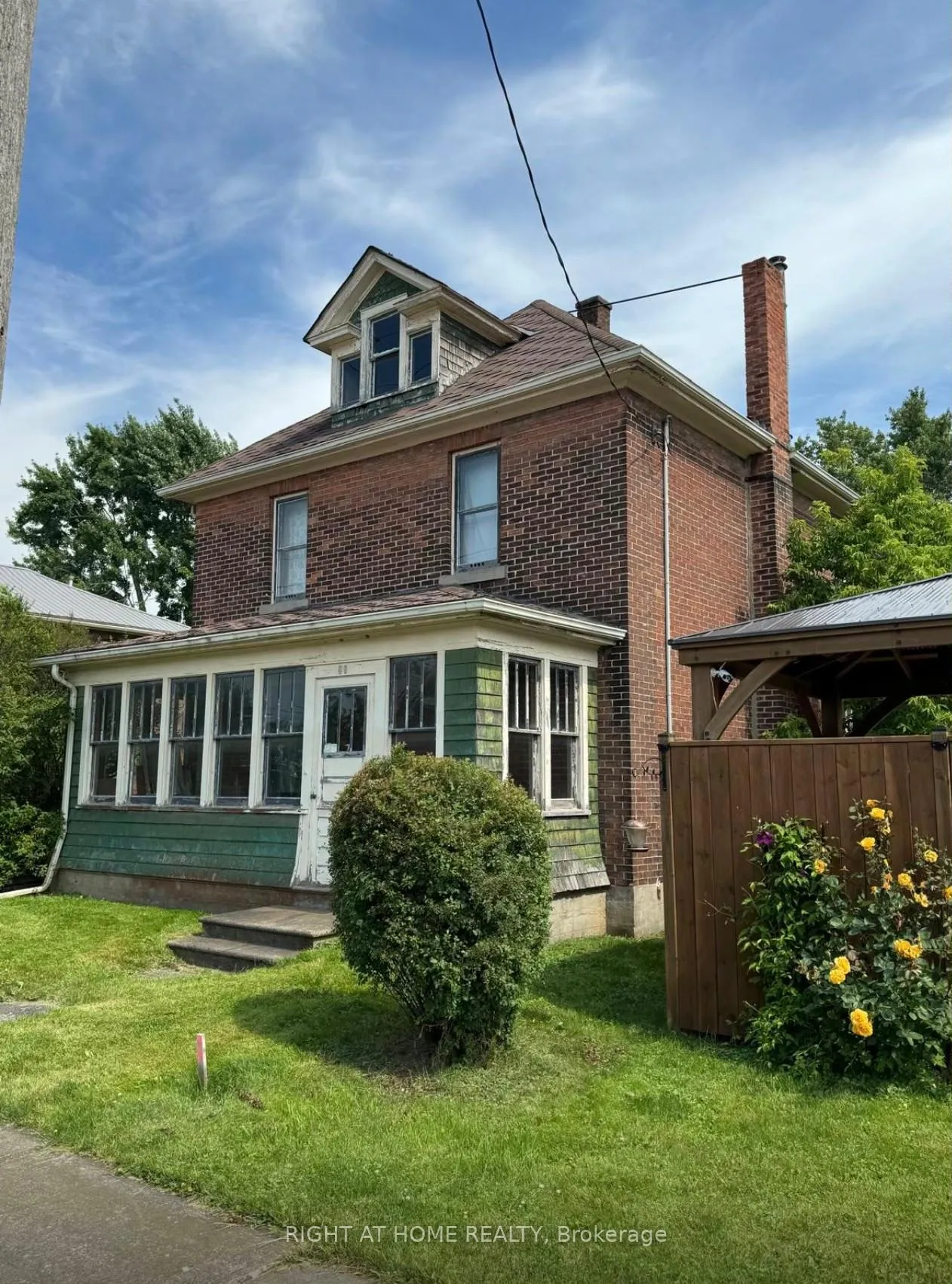 Photo 2 of 58 Neff Street, Port Colborne, Main Street — HOMEH