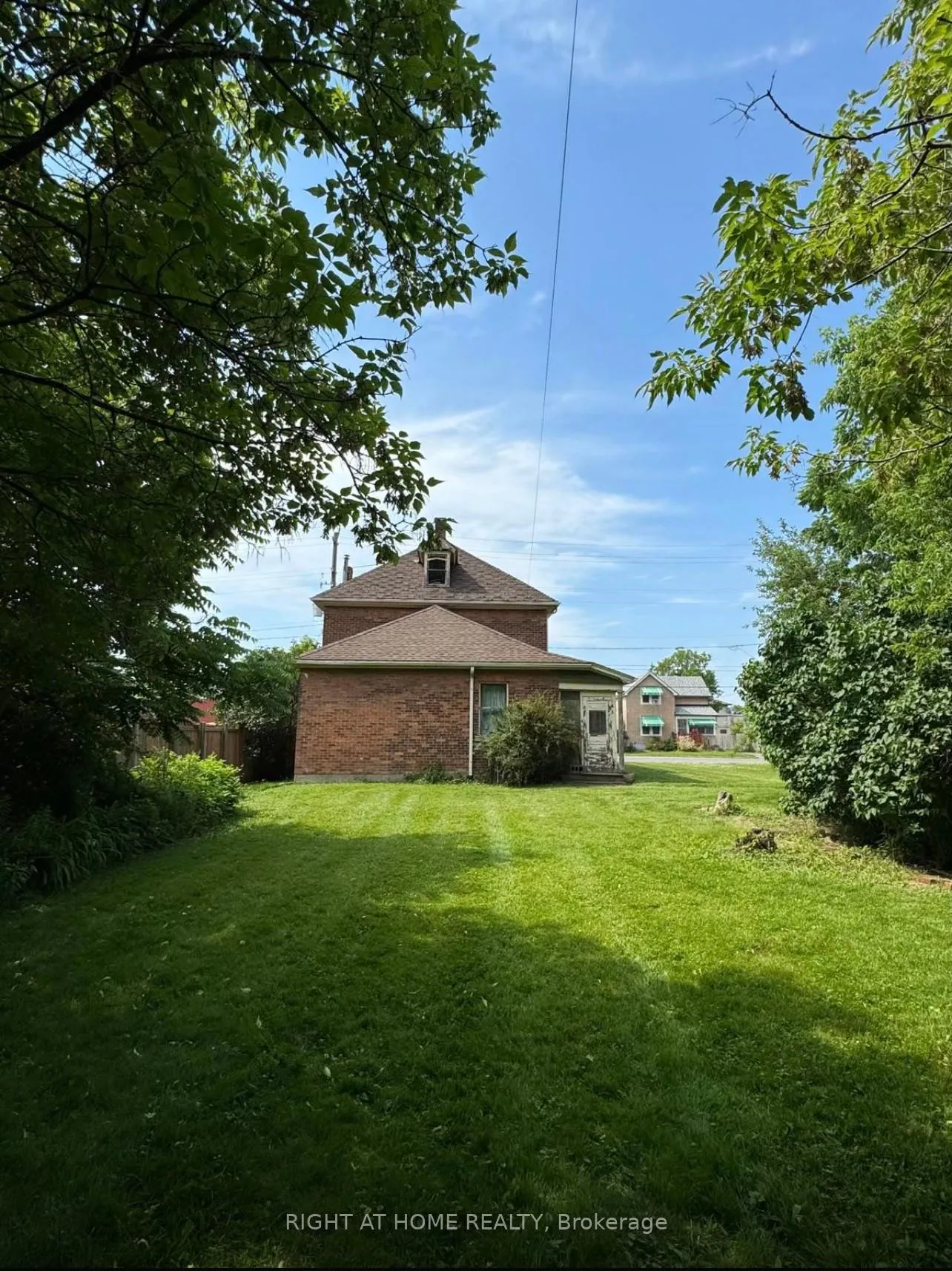 Photo 5 of 58 Neff Street, Port Colborne, Main Street — HOMEH