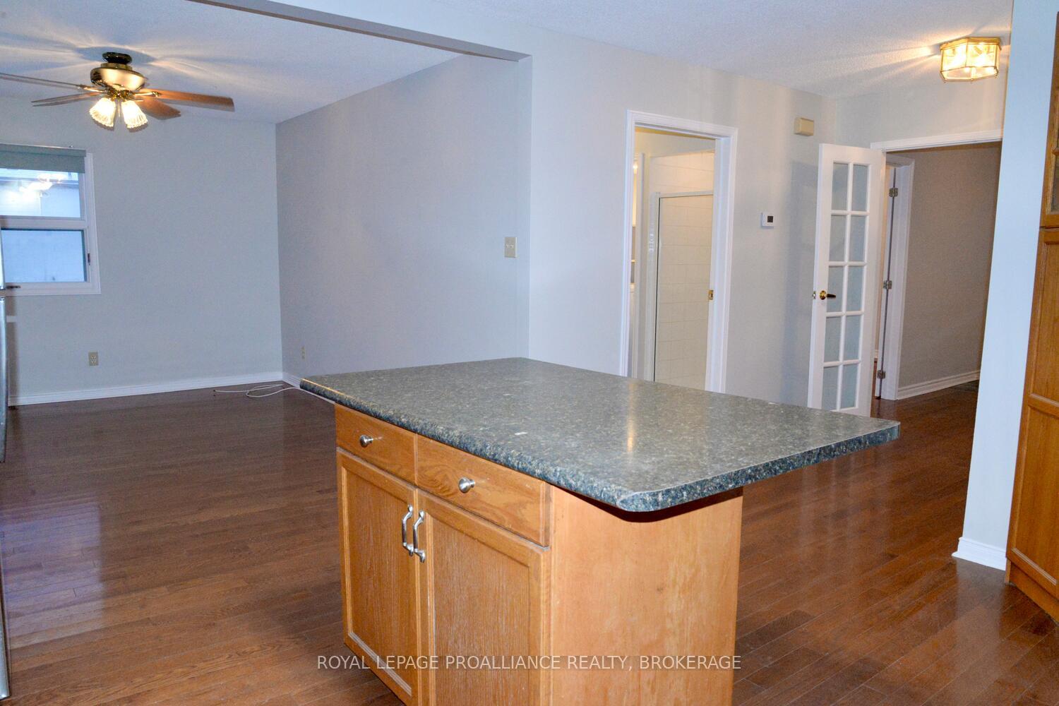 Photo 10 of 16 James Street, Kingston, East of Sir John A. Blvd — HOMEH