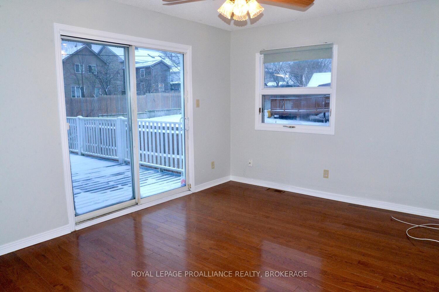 Photo 14 of 16 James Street, Kingston, East of Sir John A. Blvd — HOMEH