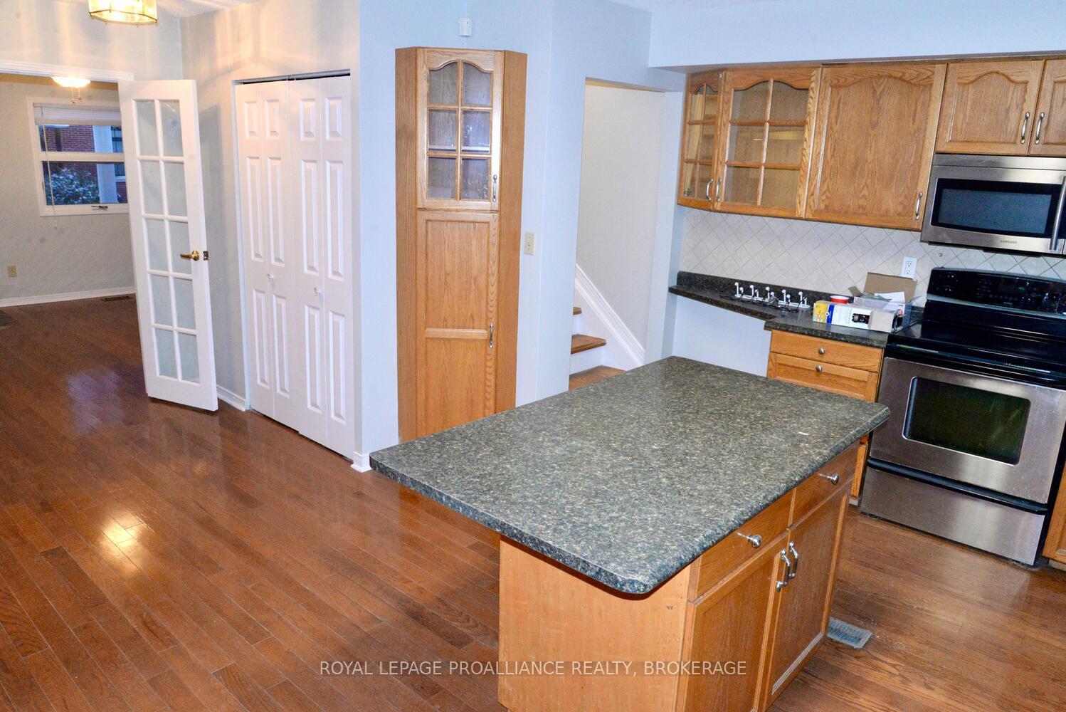 Photo 17 of 16 James Street, Kingston, East of Sir John A. Blvd — HOMEH