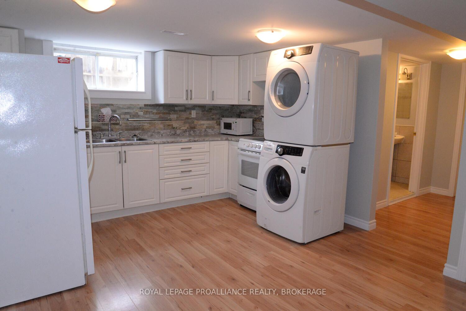 Photo 28 of 16 James Street, Kingston, East of Sir John A. Blvd — HOMEH