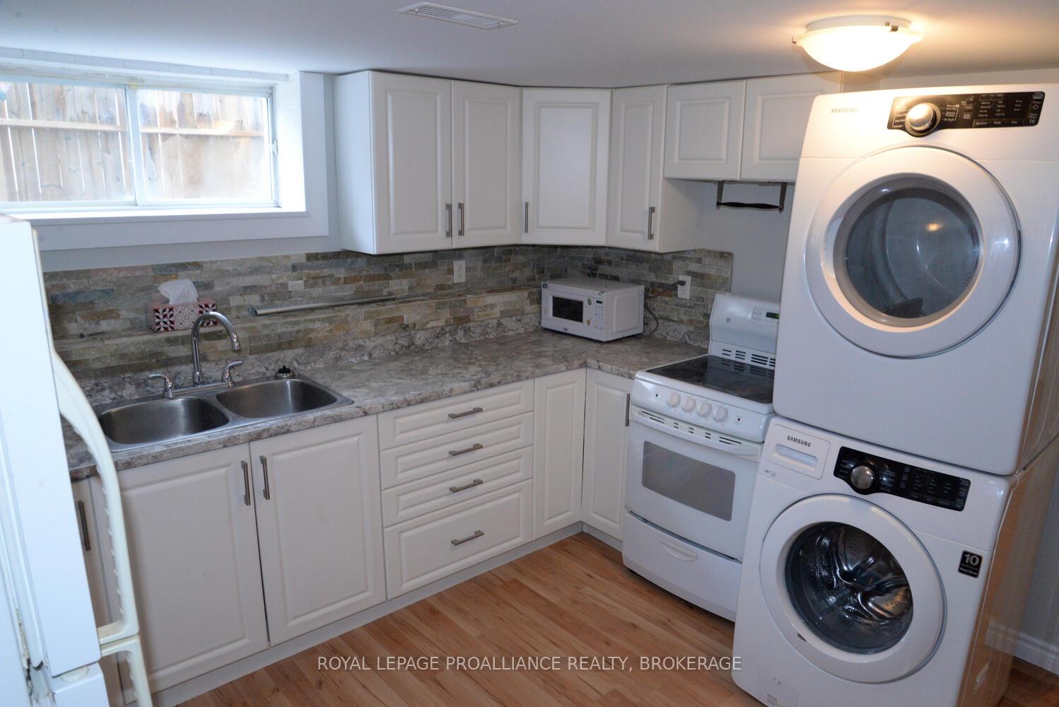 Photo 29 of 16 James Street, Kingston, East of Sir John A. Blvd — HOMEH