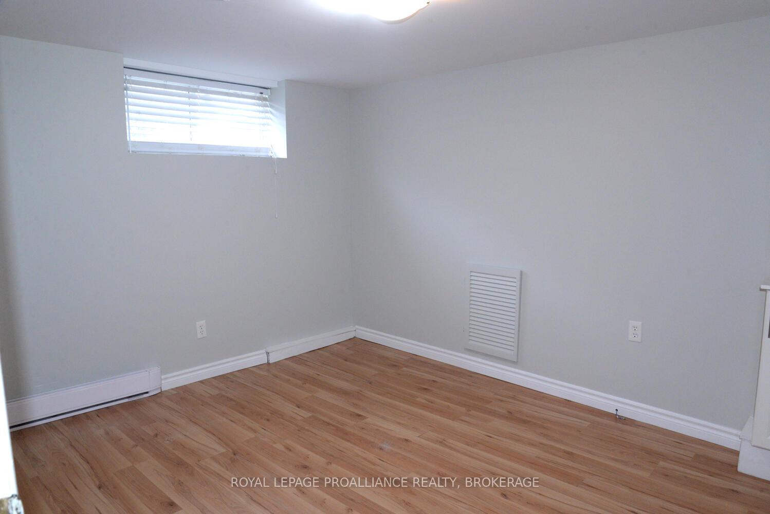Photo 32 of 16 James Street, Kingston, East of Sir John A. Blvd — HOMEH