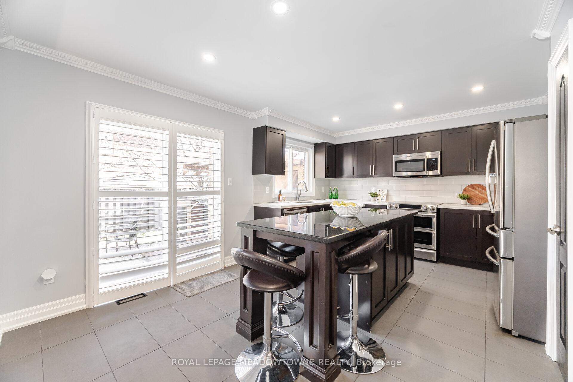 Photo 10 of 1240 Field Drive, Milton, Clarke — HOMEH