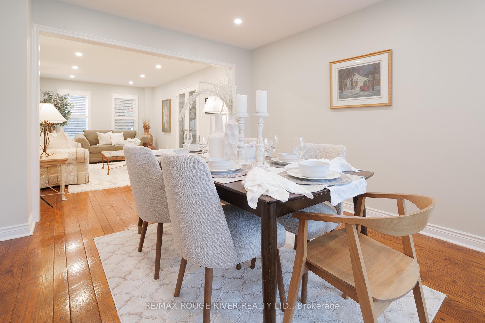 Photo 4 of 1830 Post Drive, Pickering, Amberlea — HOMEH