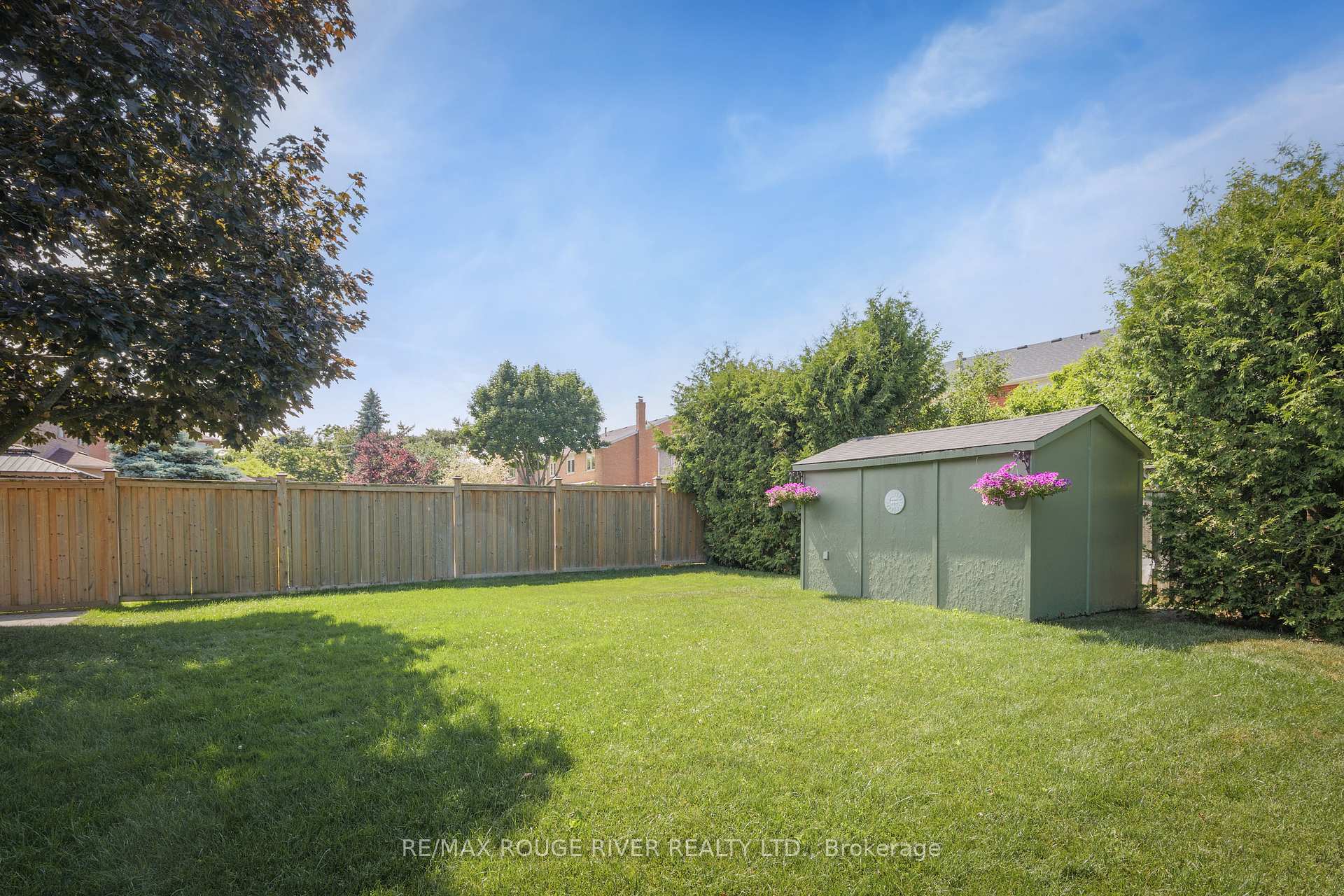Photo 46 of 1830 Post Drive, Pickering, Amberlea — HOMEH