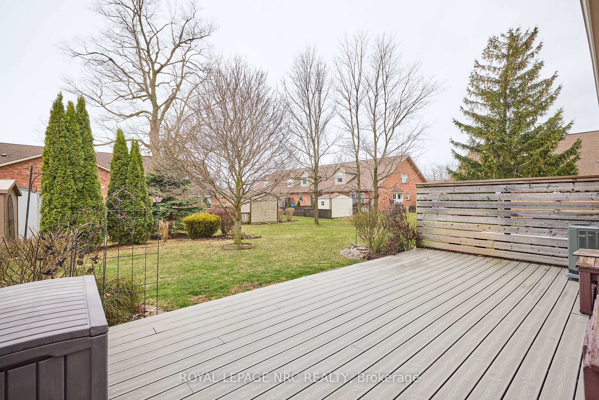 Photo 3 of 37 Maple Street, Port Colborne, Sugarloaf — HOMEH