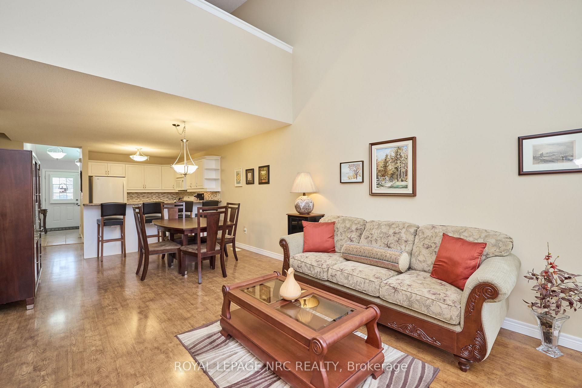 Photo 14 of 37 Maple Street, Port Colborne, Sugarloaf — HOMEH