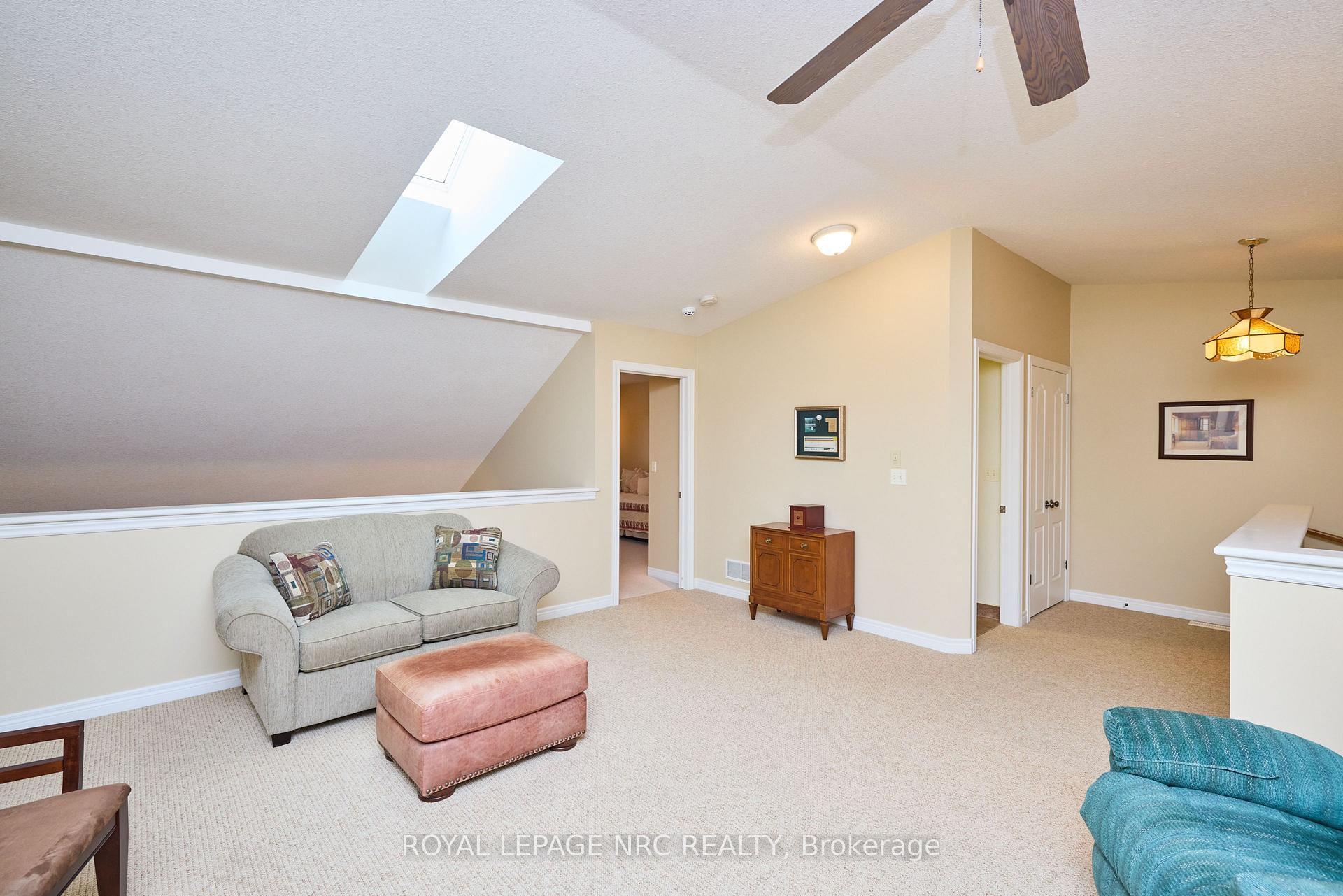 Photo 31 of 37 Maple Street, Port Colborne, Sugarloaf — HOMEH