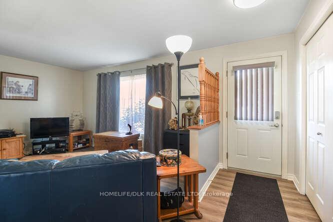 Photo 5 of 296 Wood Street E, Prescott — HOMEH
