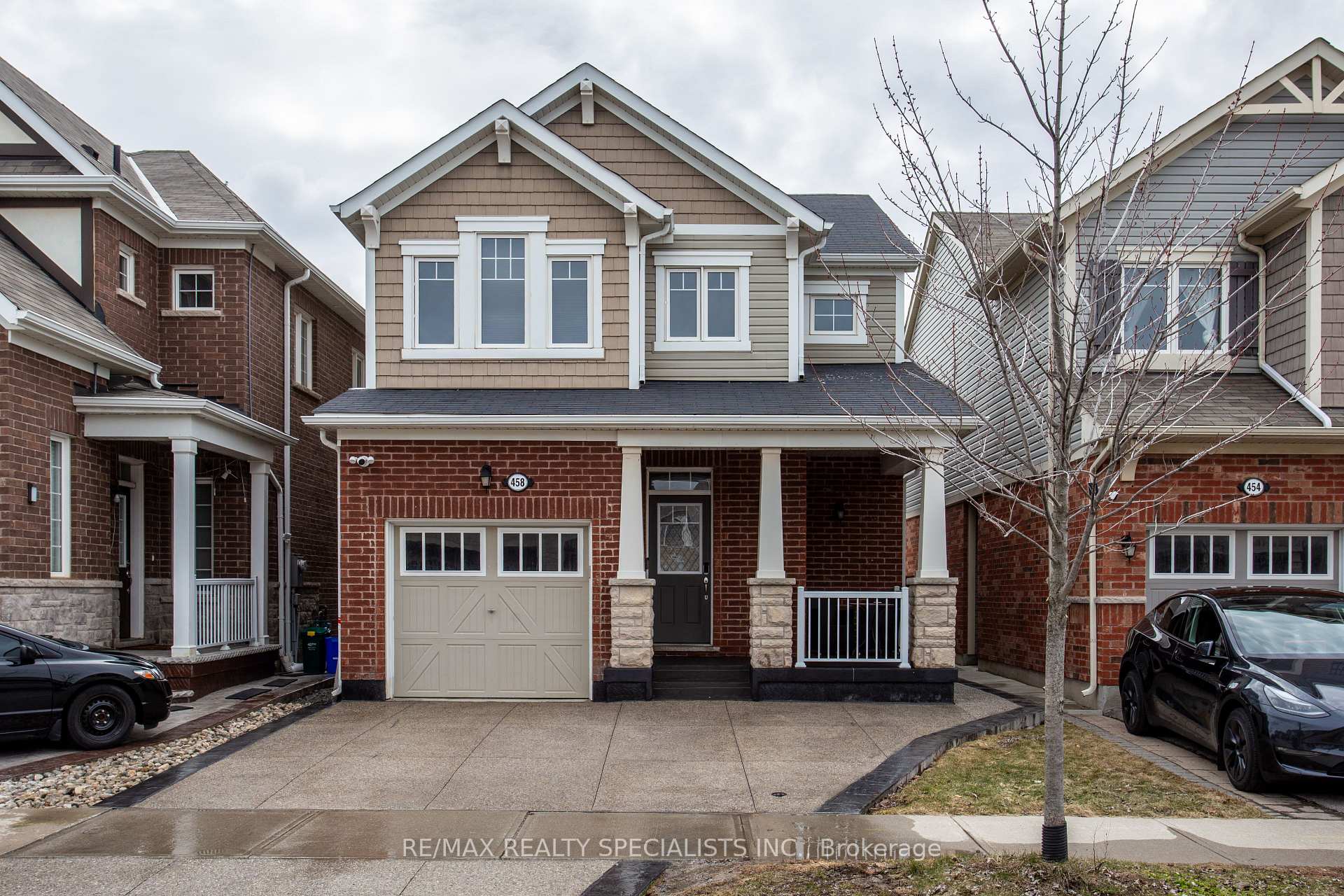 Front of 458 Etheridge Avenue