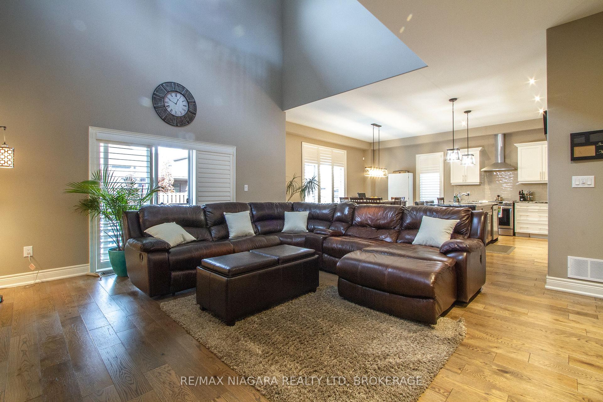 Photo 7 of 7174 Optimist Lane, Niagara Falls, Morrison — HOMEH