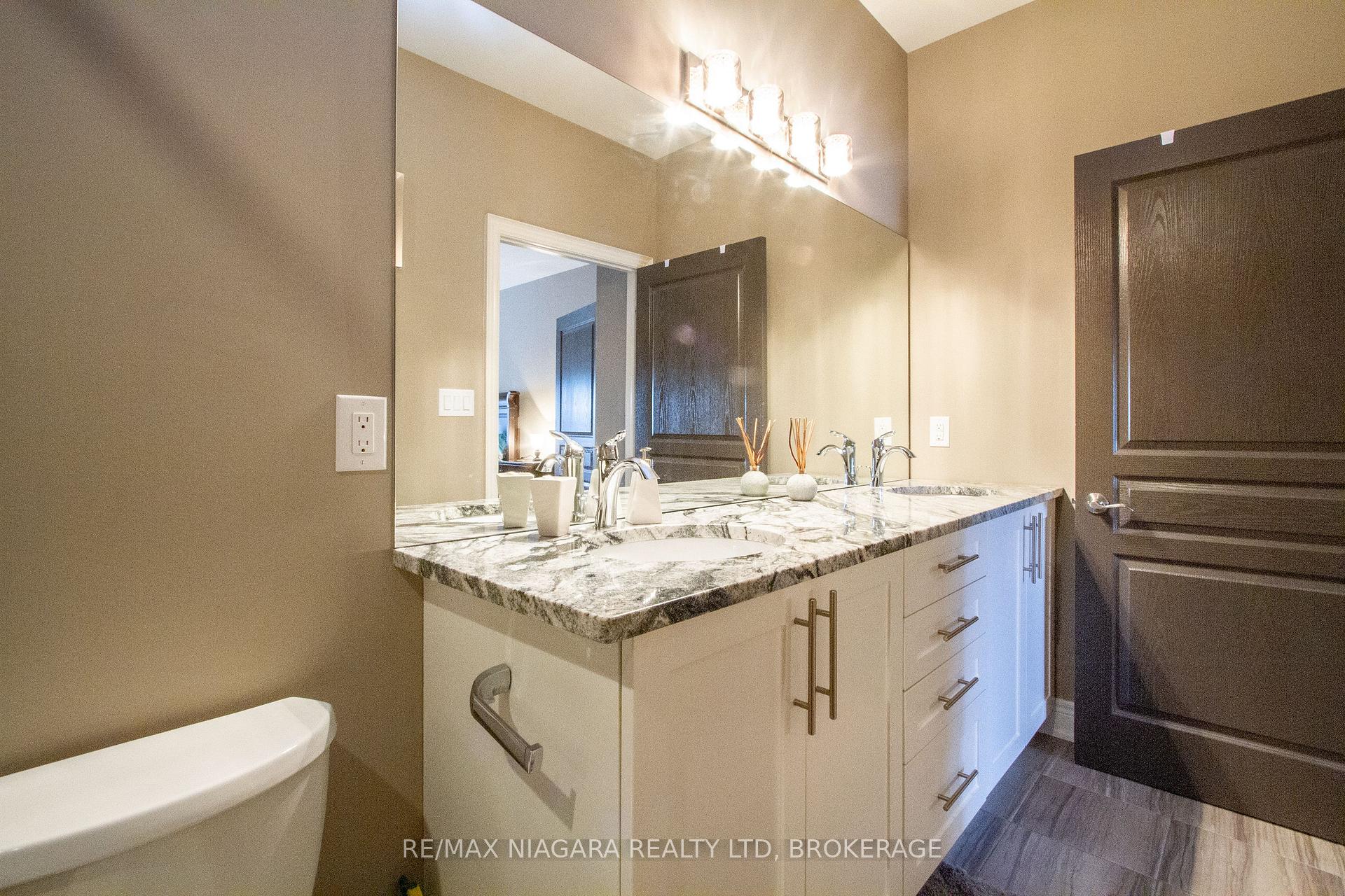 Photo 26 of 7174 Optimist Lane, Niagara Falls, Morrison — HOMEH