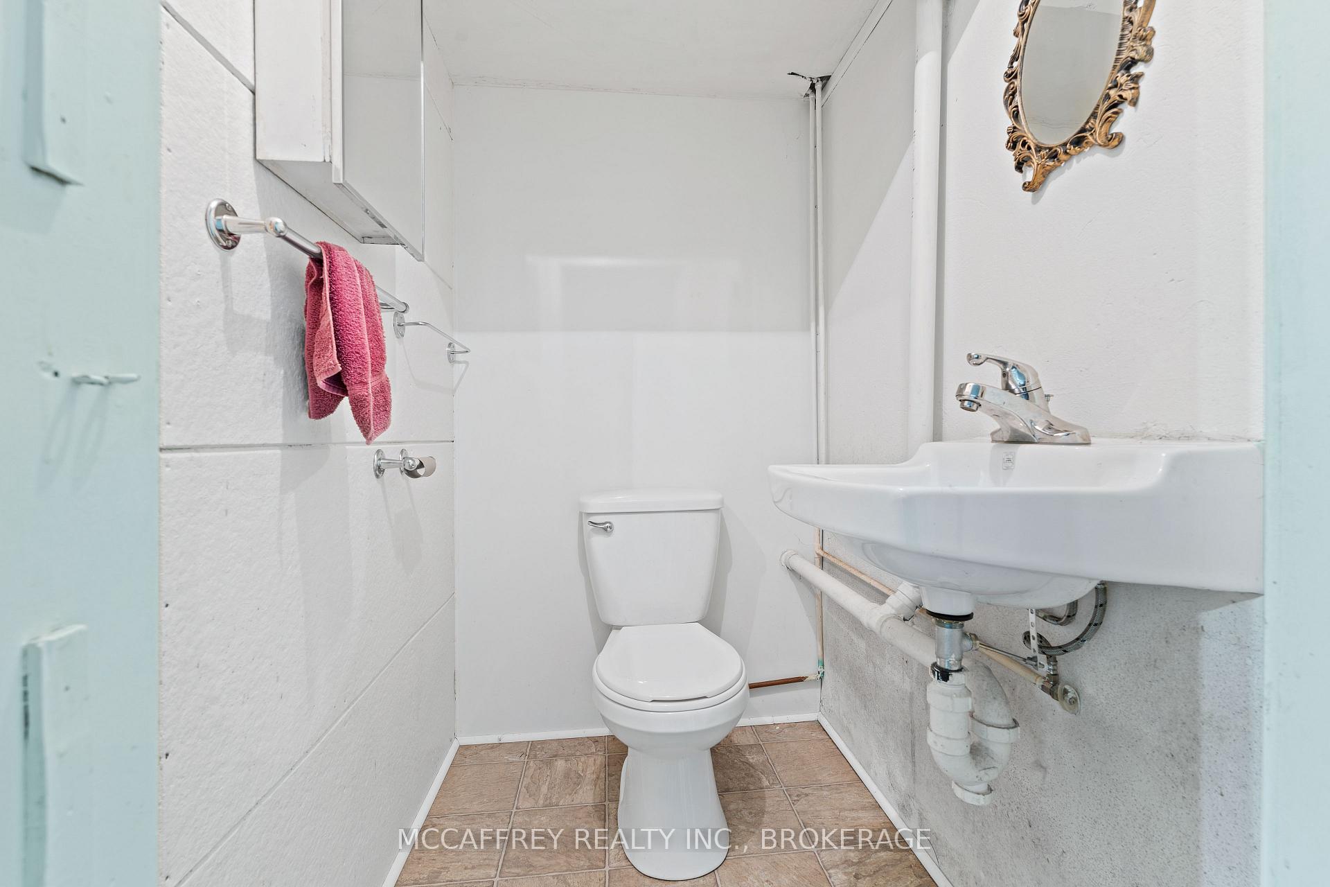 Photo 21 of 850 Johnson Street, Kingston, Central City East — HOMEH