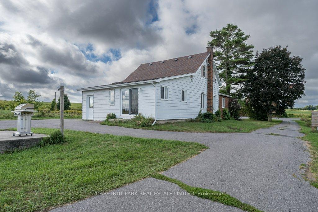 Photo 6 of 344 County Road 5, Prince Edward County, Hallowell Ward — HOMEH