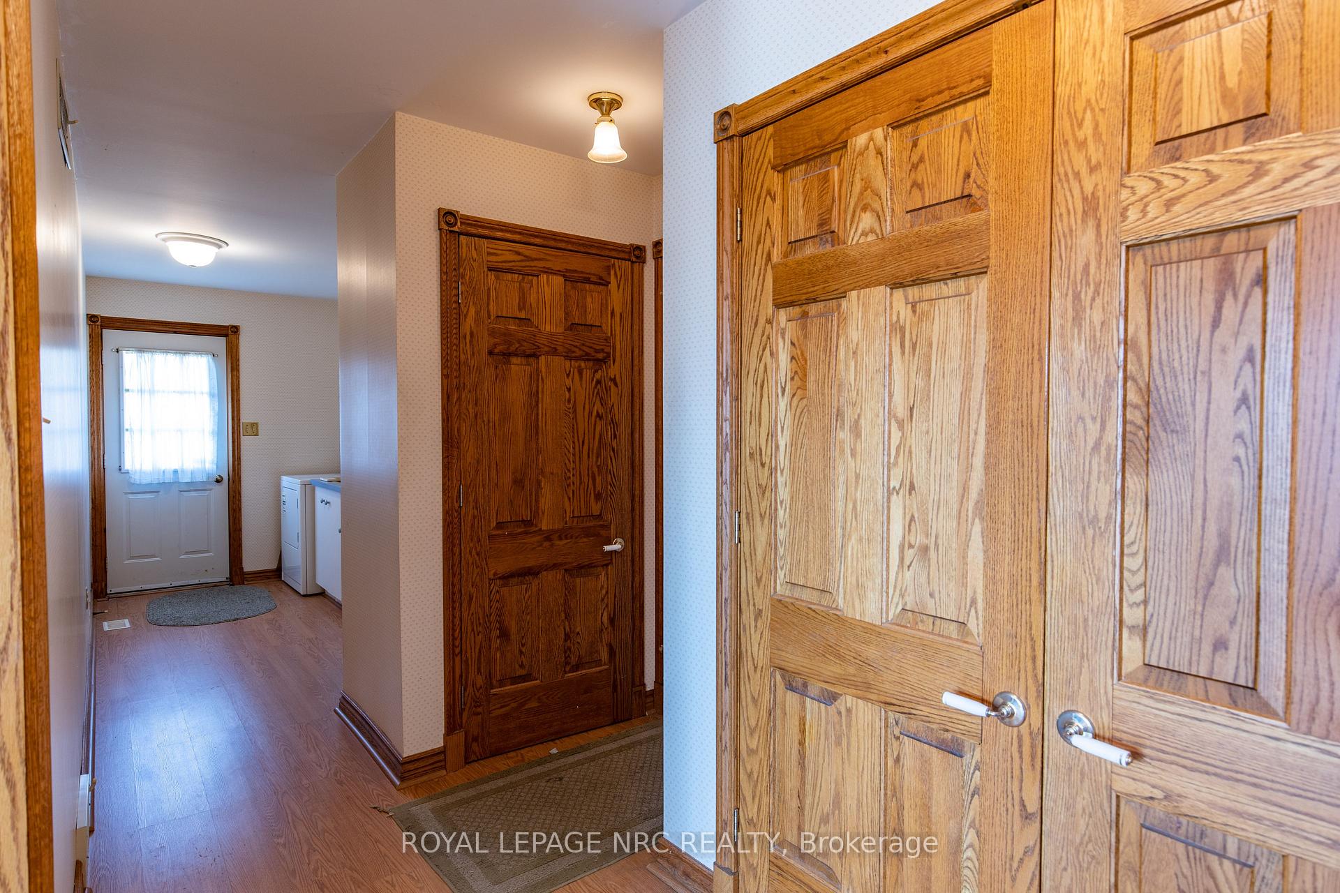 Photo 19 of 3 Elmvale Crescent, Port Colborne, Main Street — HOMEH