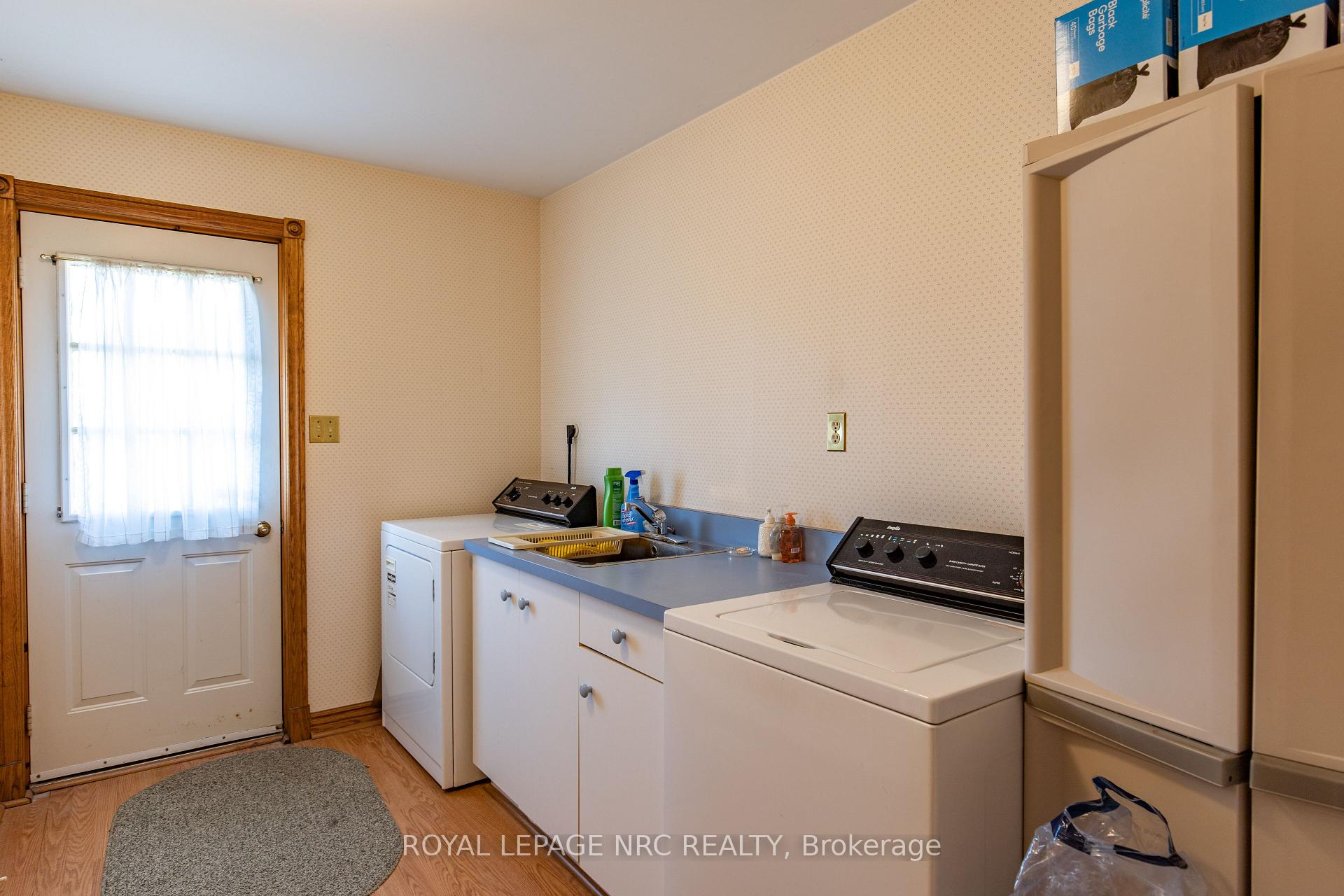 Photo 20 of 3 Elmvale Crescent, Port Colborne, Main Street — HOMEH