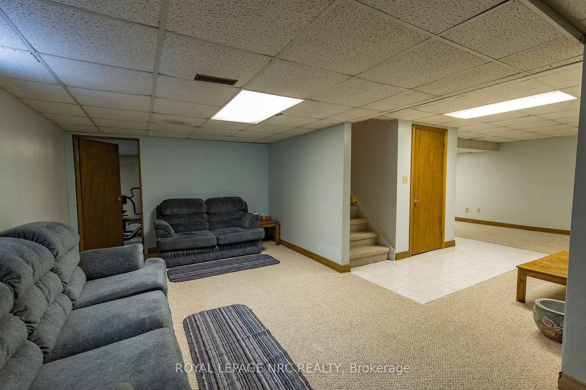 Photo 32 of 3 Elmvale Crescent, Port Colborne, Main Street — HOMEH