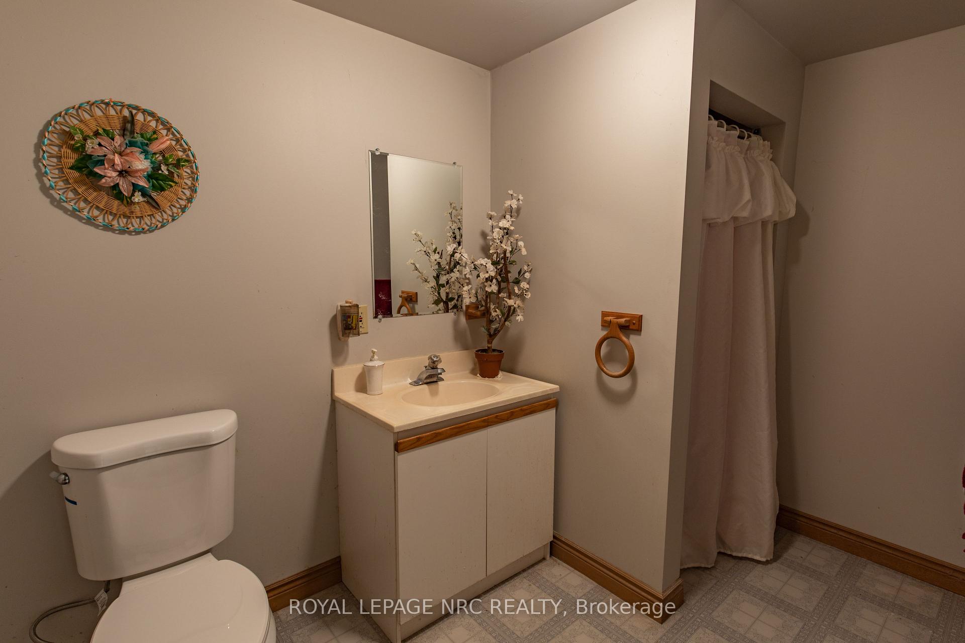 Photo 42 of 3 Elmvale Crescent, Port Colborne, Main Street — HOMEH