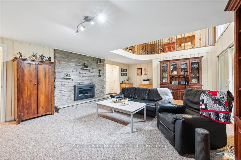Photo 11 of 4540 20 Side Road N, Puslinch, Rural Puslinch West — HOMEH