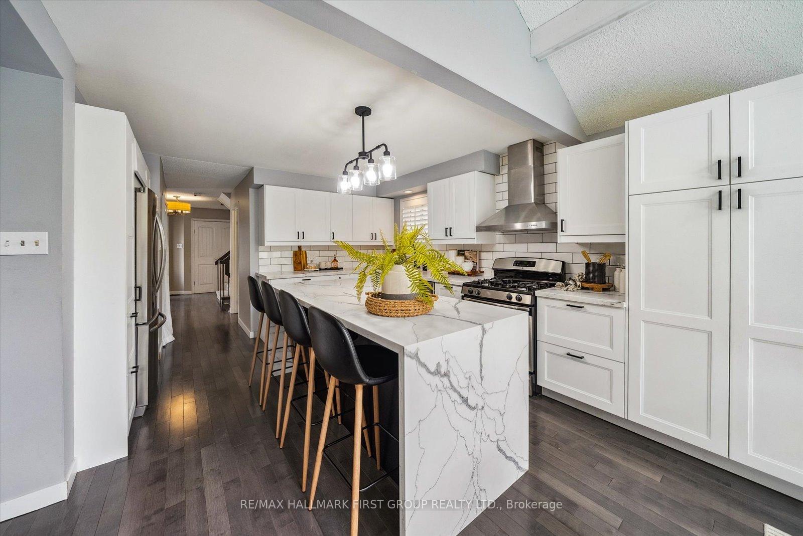 Photo 15 of 1938 Parkside Drive, Pickering, Amberlea — HOMEH