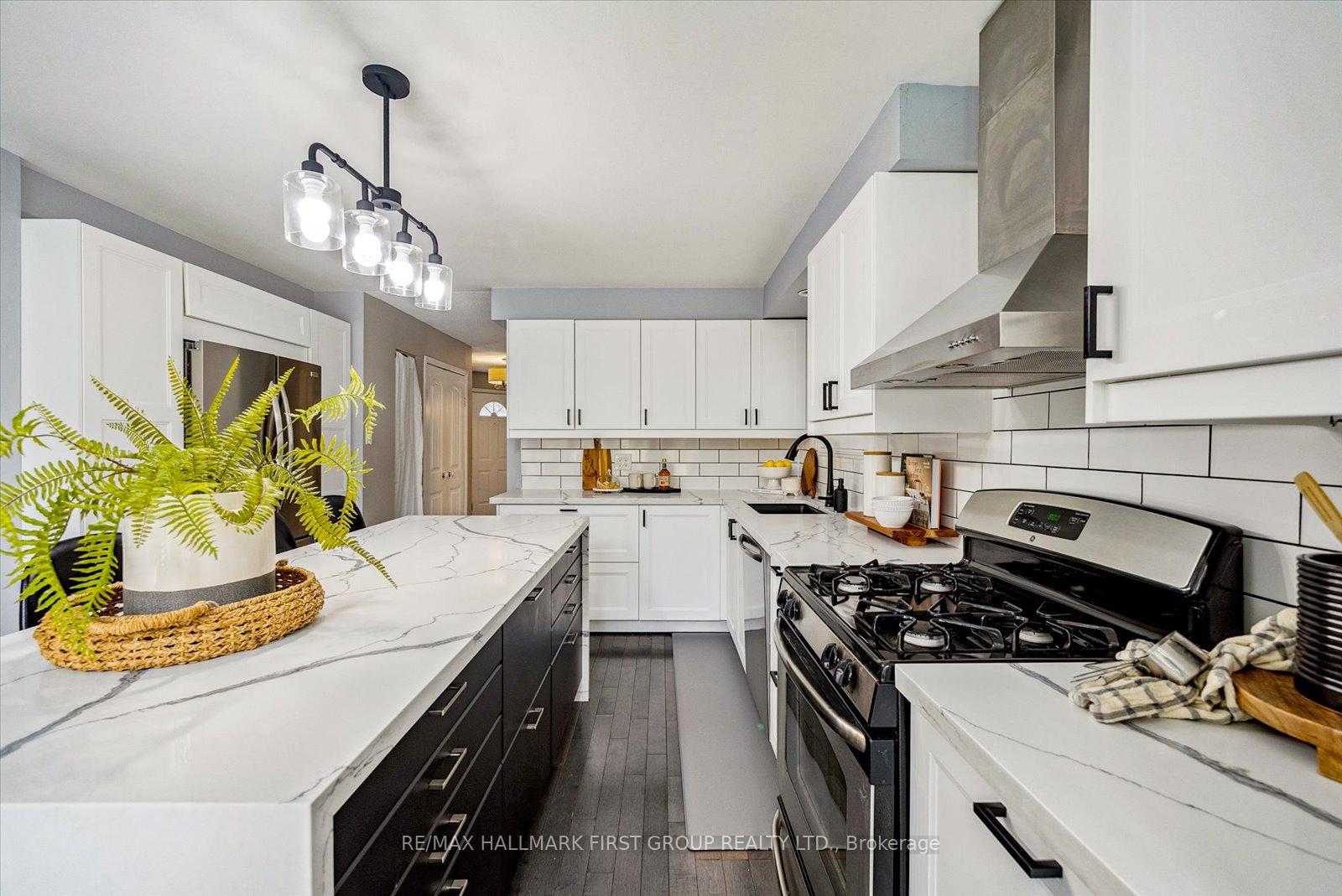Photo 19 of 1938 Parkside Drive, Pickering, Amberlea — HOMEH