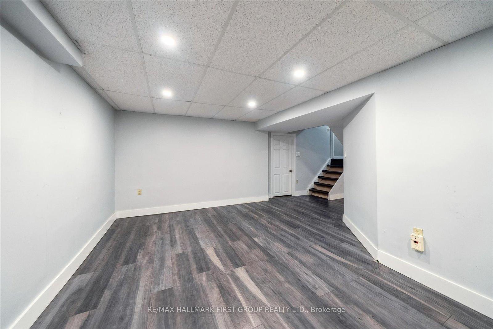 Photo 32 of 1938 Parkside Drive, Pickering, Amberlea — HOMEH