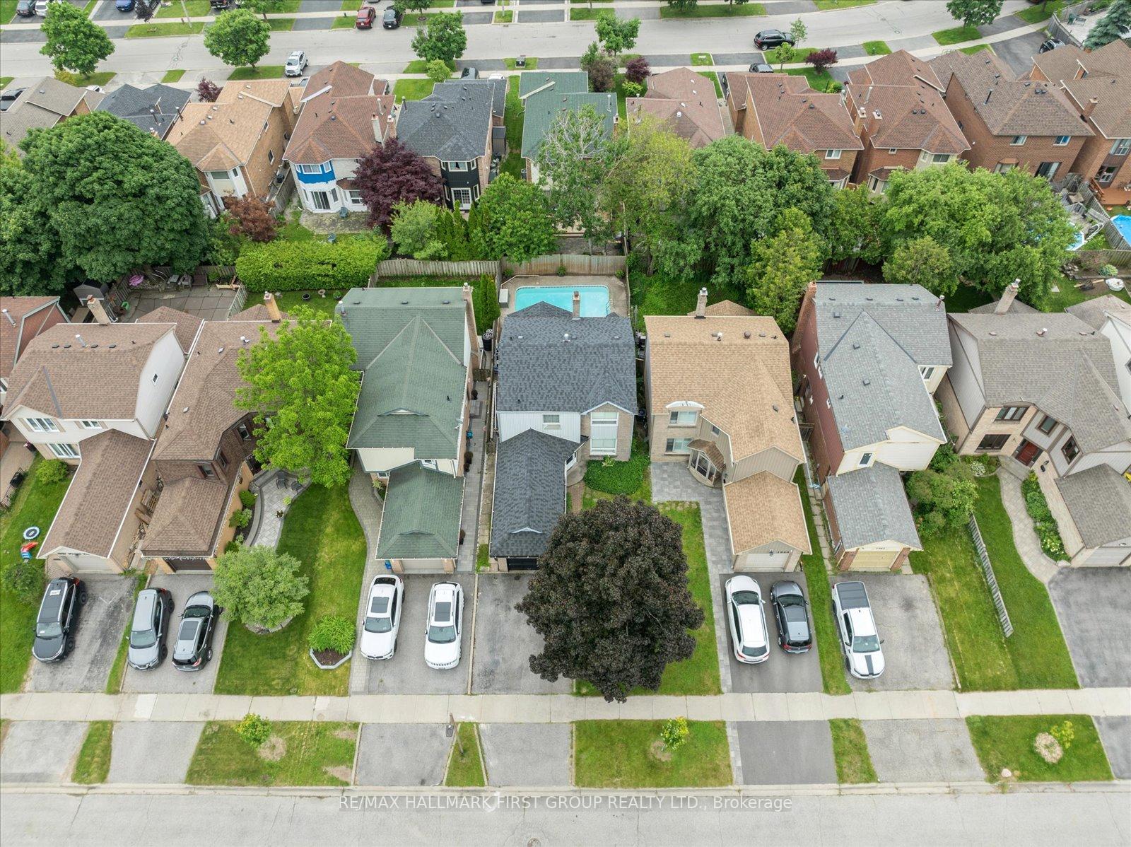 Photo 40 of 1938 Parkside Drive, Pickering, Amberlea — HOMEH