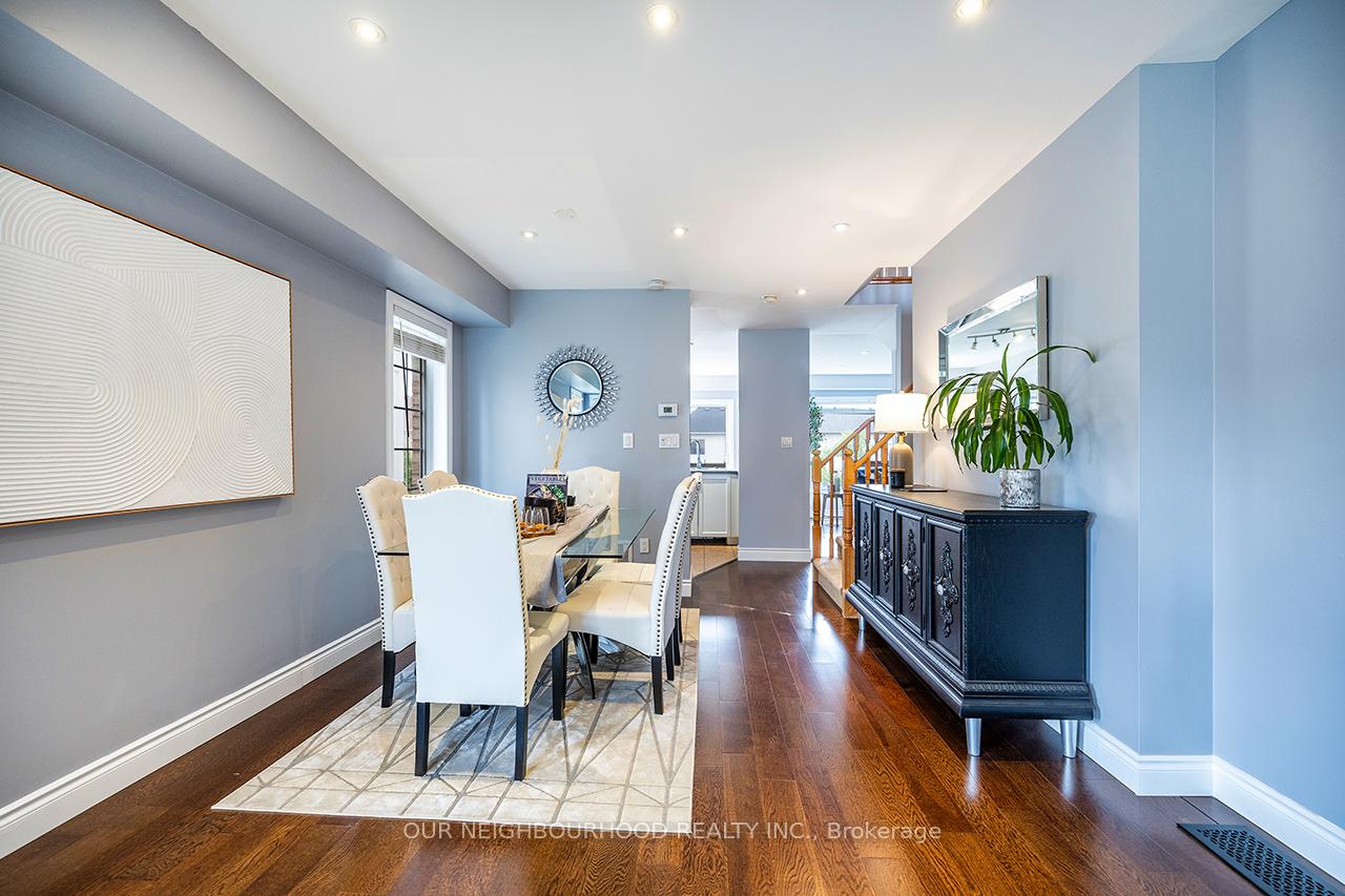Photo 6 of 558 Brasswinds Trail, Oshawa, Pinecrest — HOMEH