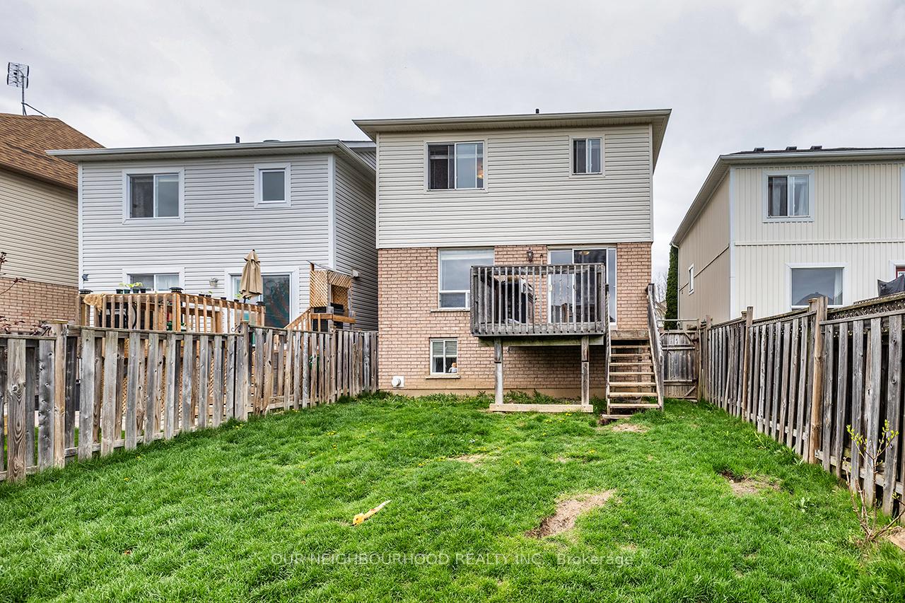 Photo 31 of 558 Brasswinds Trail, Oshawa, Pinecrest — HOMEH