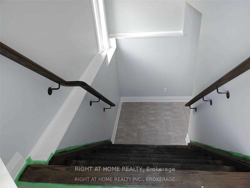 Photo 2 of Unit Bsmt, 1918 Woodview Avenue, Pickering, Highbush — HOMEH