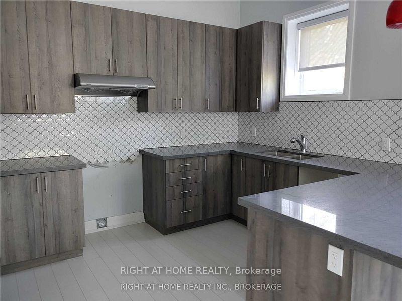 Photo 8 of Unit Bsmt, 1918 Woodview Avenue, Pickering, Highbush — HOMEH